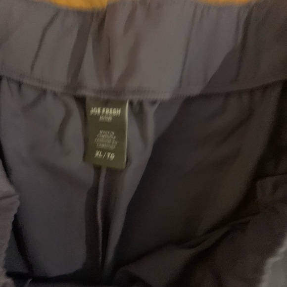 Joe Fresh Cropped Pants - Picture 5 of 5